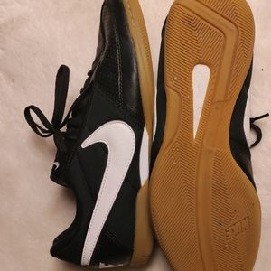 Nike non-cleat, futsal soccer shoes